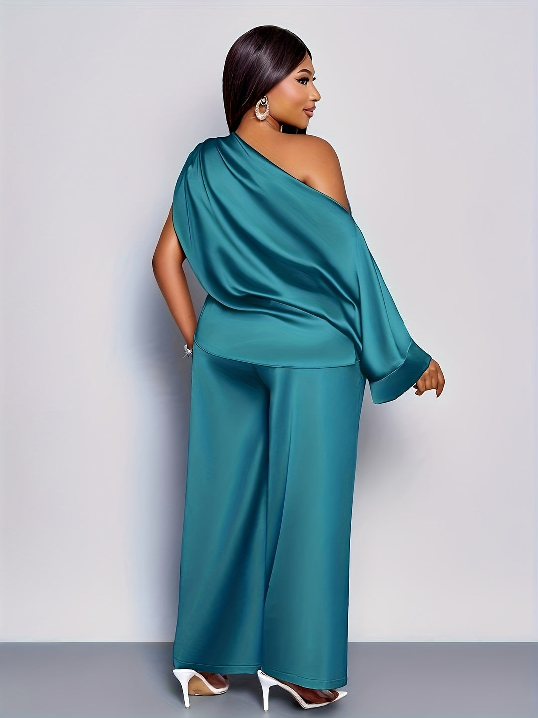 Madeleine | Elegant Satin Set