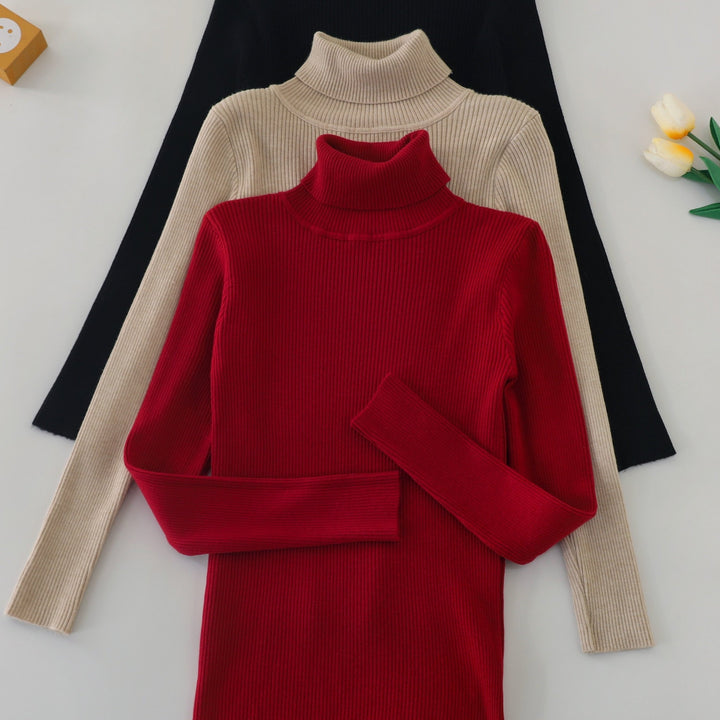 Maya | Elegant Turtleneck Top