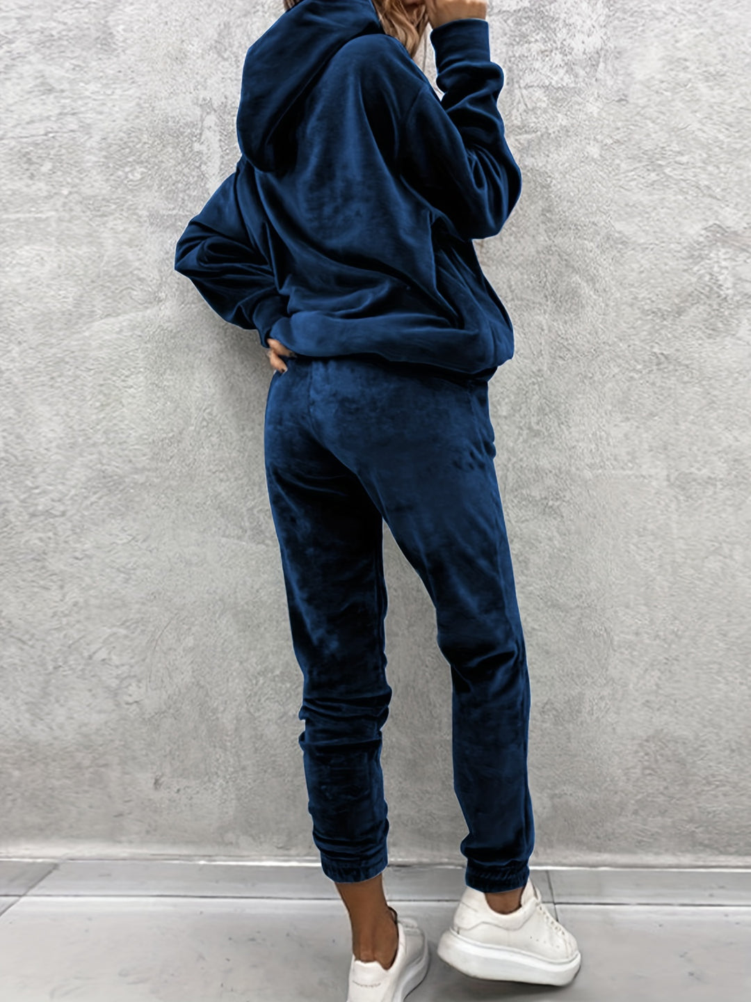 Sena | Elegant Velour Tracksuit