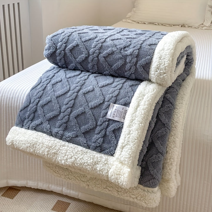 Evelyn | Luxury Warm Blanket